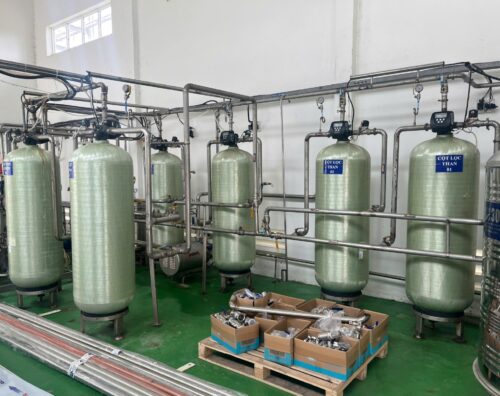 Bảo Dưỡng Hệ Thống Lọc Nước Dân dụng và Công Nghiệp 3 Hệ thống lọc nước tổng cho nhà máy sản xuất inox
