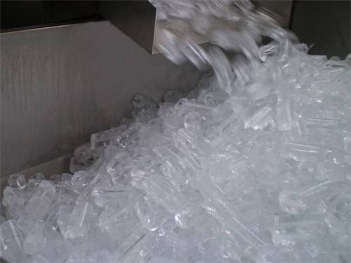 Giải Pháp Cho Nhà Máy Sản Xuất Nước Đá 7 san xuat nuoc sa vien
